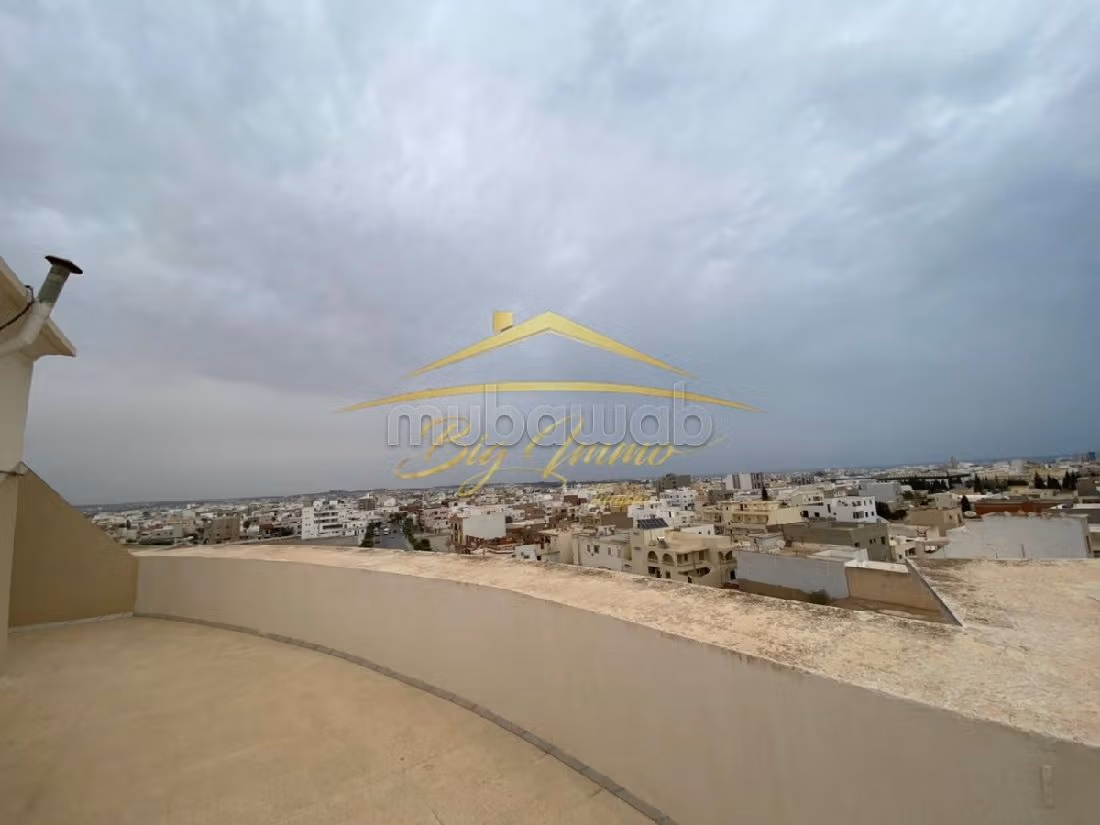 Un très grand Appartement à vendre à Hammem sousse