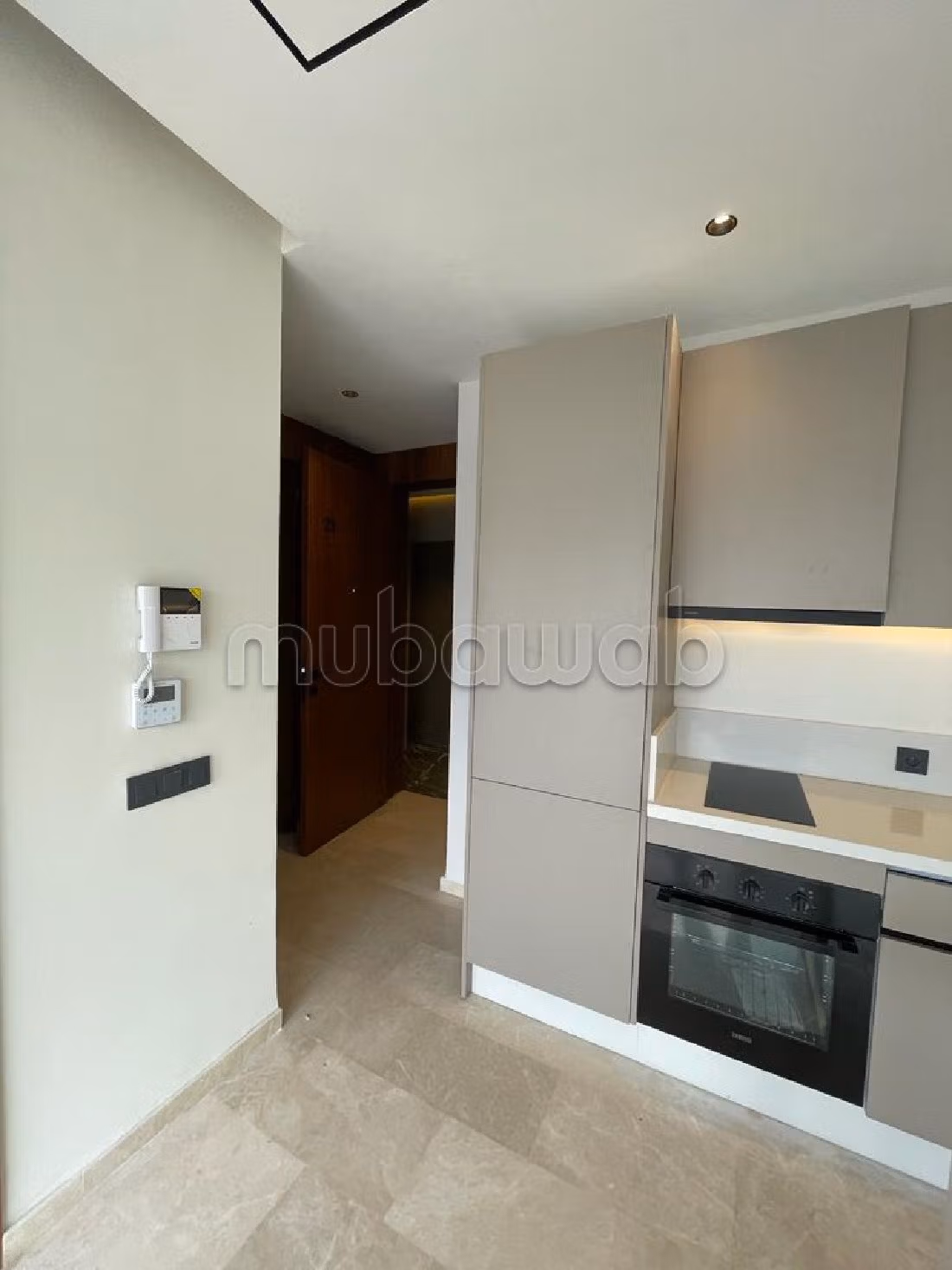 Apartment for rent in Les princesses. 1 lovely room. 