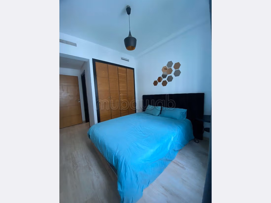 Splendido appartamento in affitto a Centre. Superficie totale 76 m². 