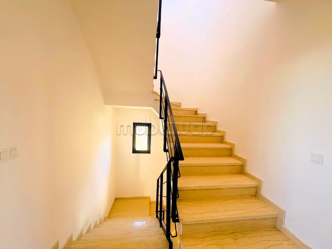 Ultima Villa Isolata in Vendita in una Residenza Sicura