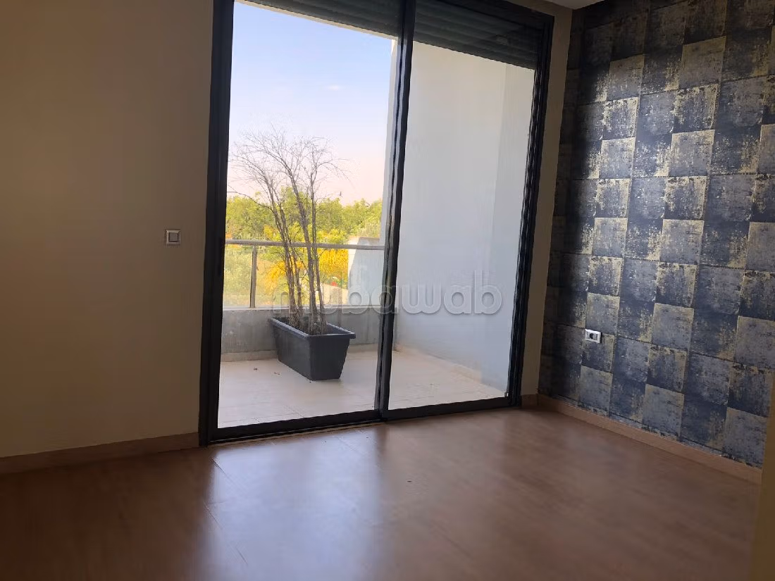 منزل فاخر للإيجار ببوسكورة. 3 قطع كبيرة. مطبخ مجهز جيدا. 