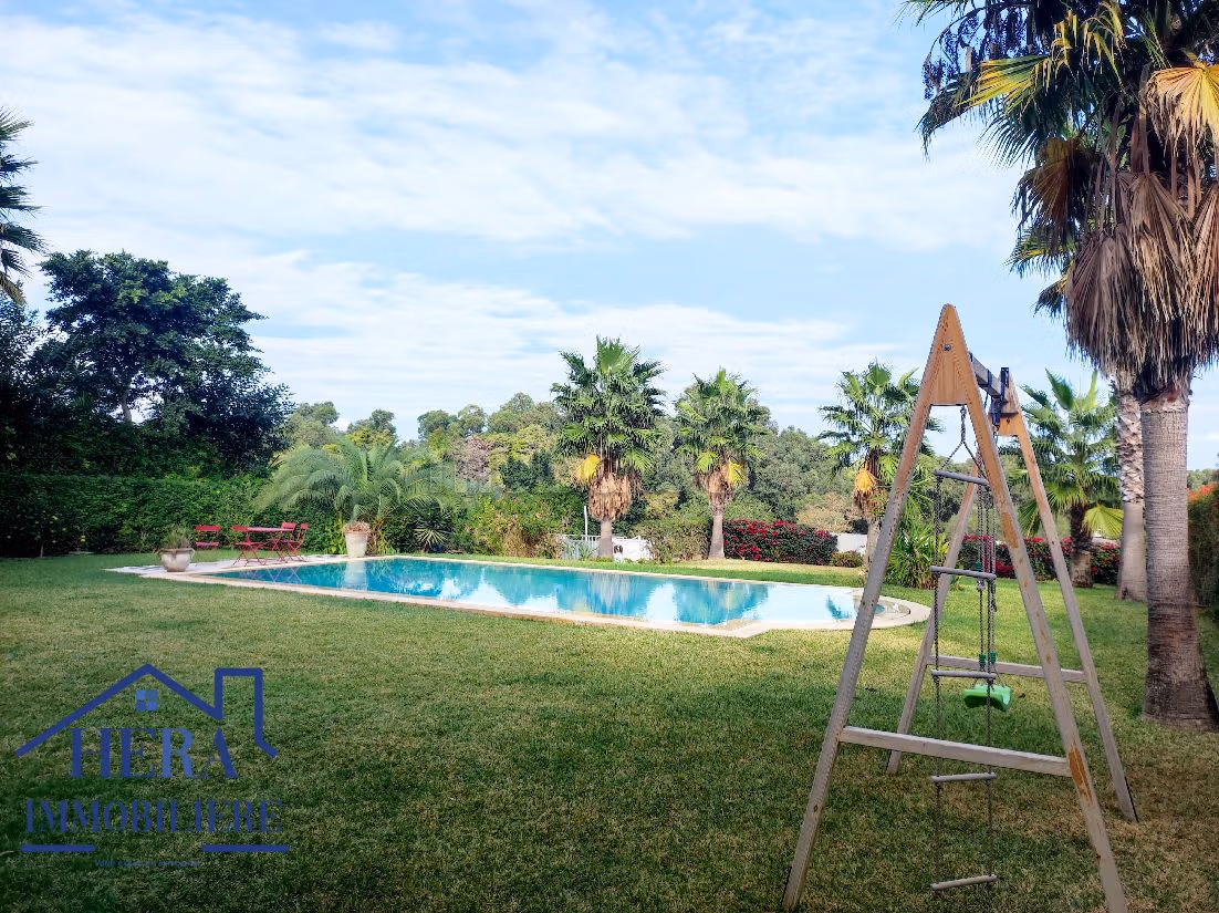 A louer villa de maître a Gammarth supérieur