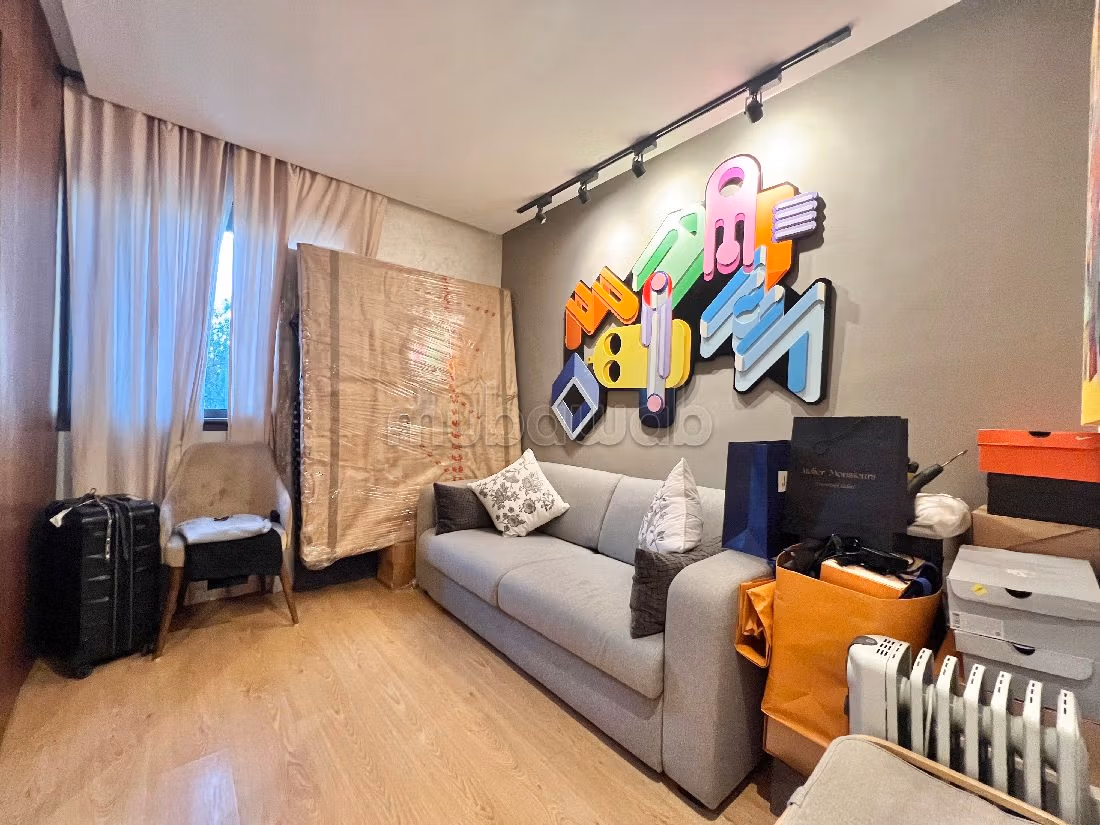 Appartement en vente à Oasis. 2 belles chambres. Bien meublé