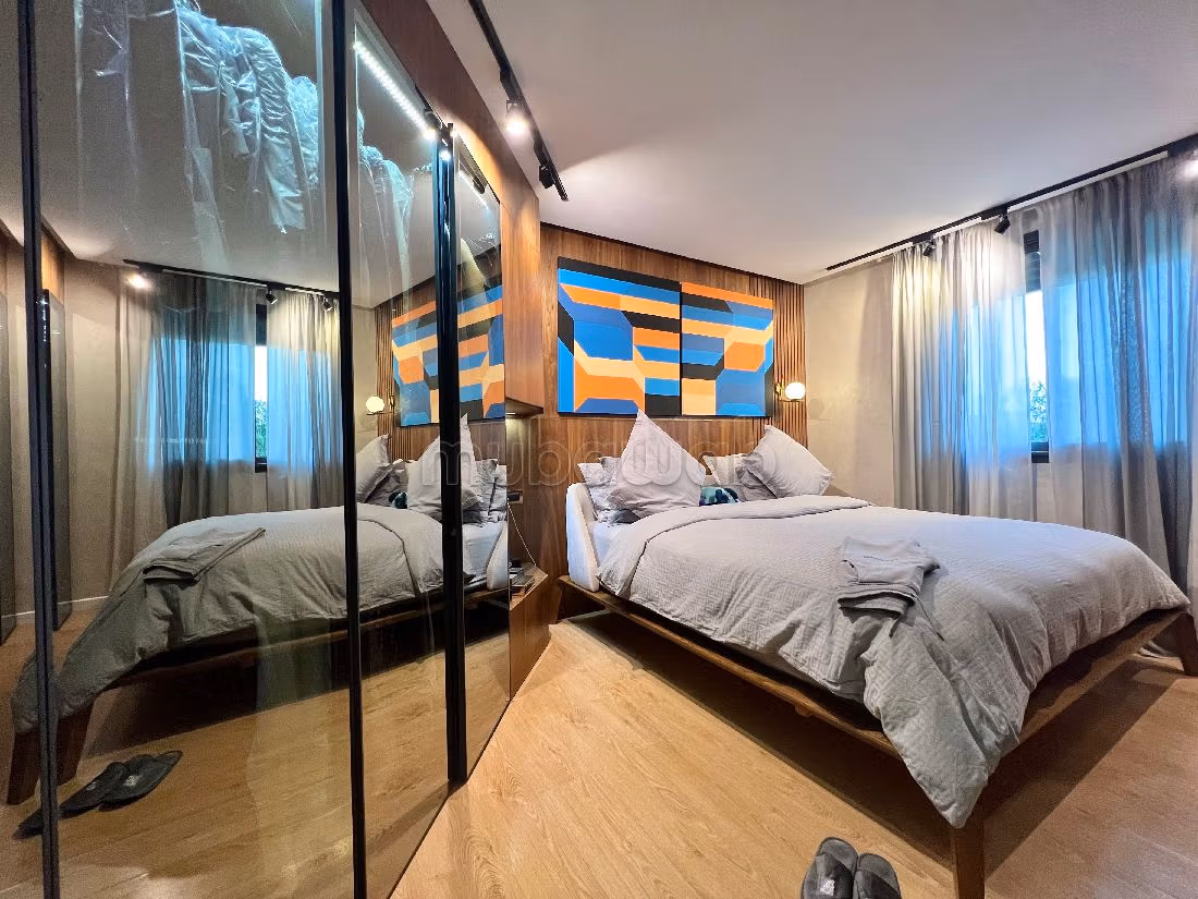 Appartement en vente à Oasis. 2 belles chambres. Bien meublé