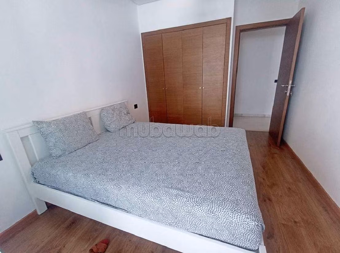 Bel appartement meublé 2 chambres à CFC