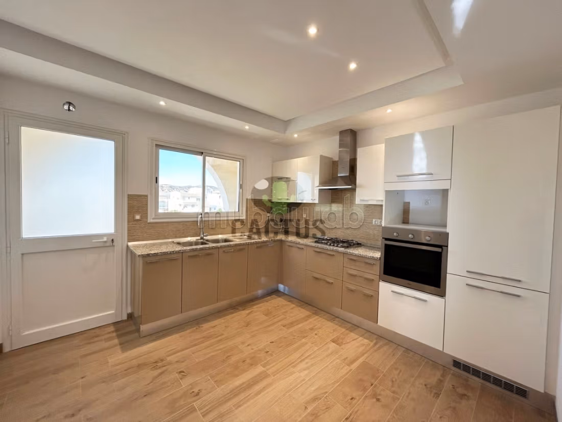 À Vendre Villa en R2 de 694m² à Cité el Wafa, Nabeul