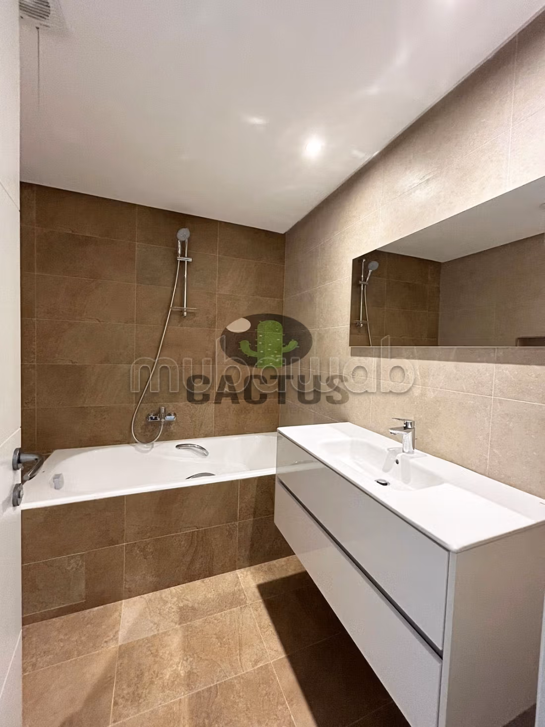 À Vendre Villa en R2 de 694m² à Cité el Wafa, Nabeul