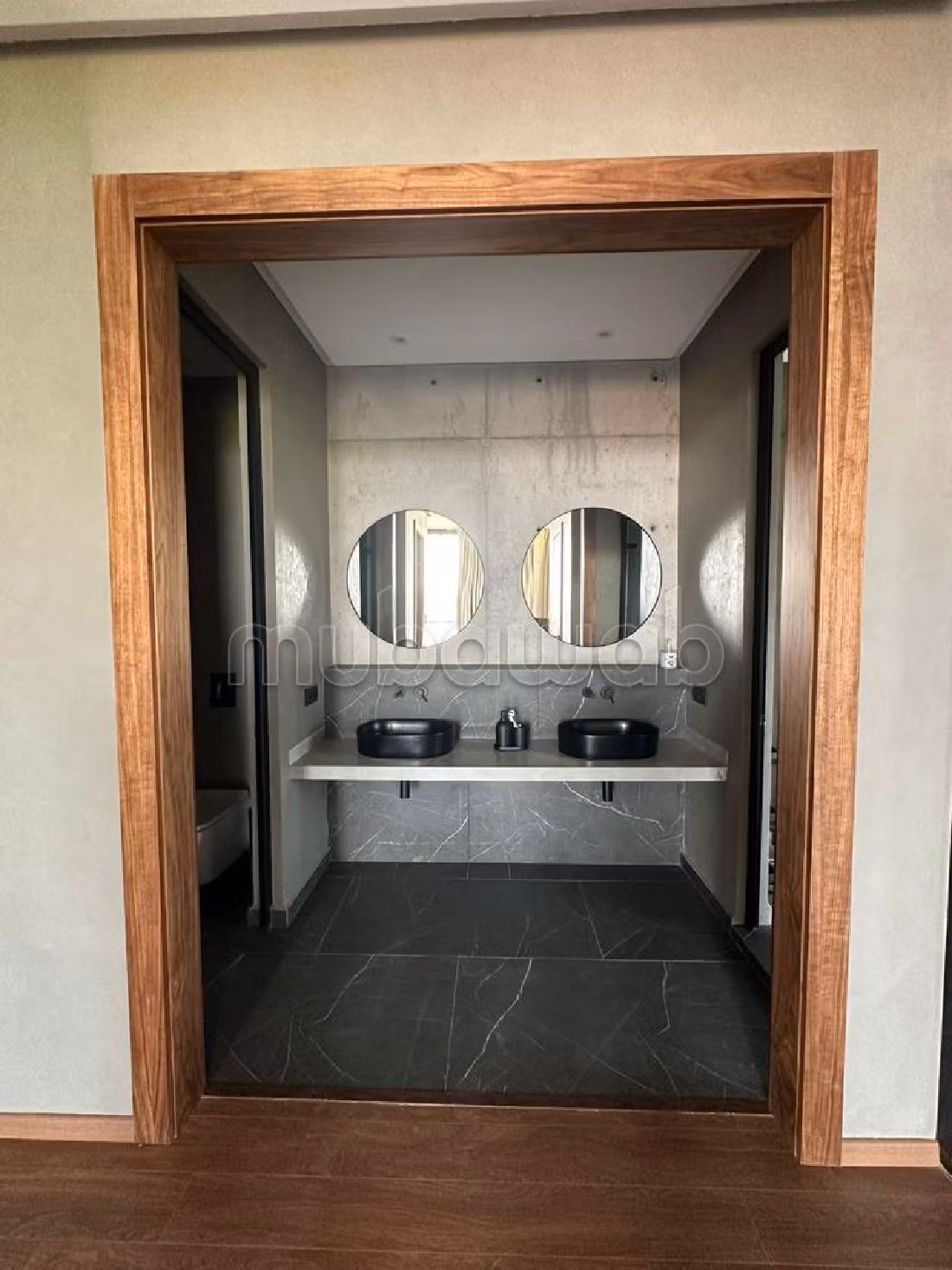 High quality villa for sale in Amelkis. 5 beautiful rooms. Terrace and garden