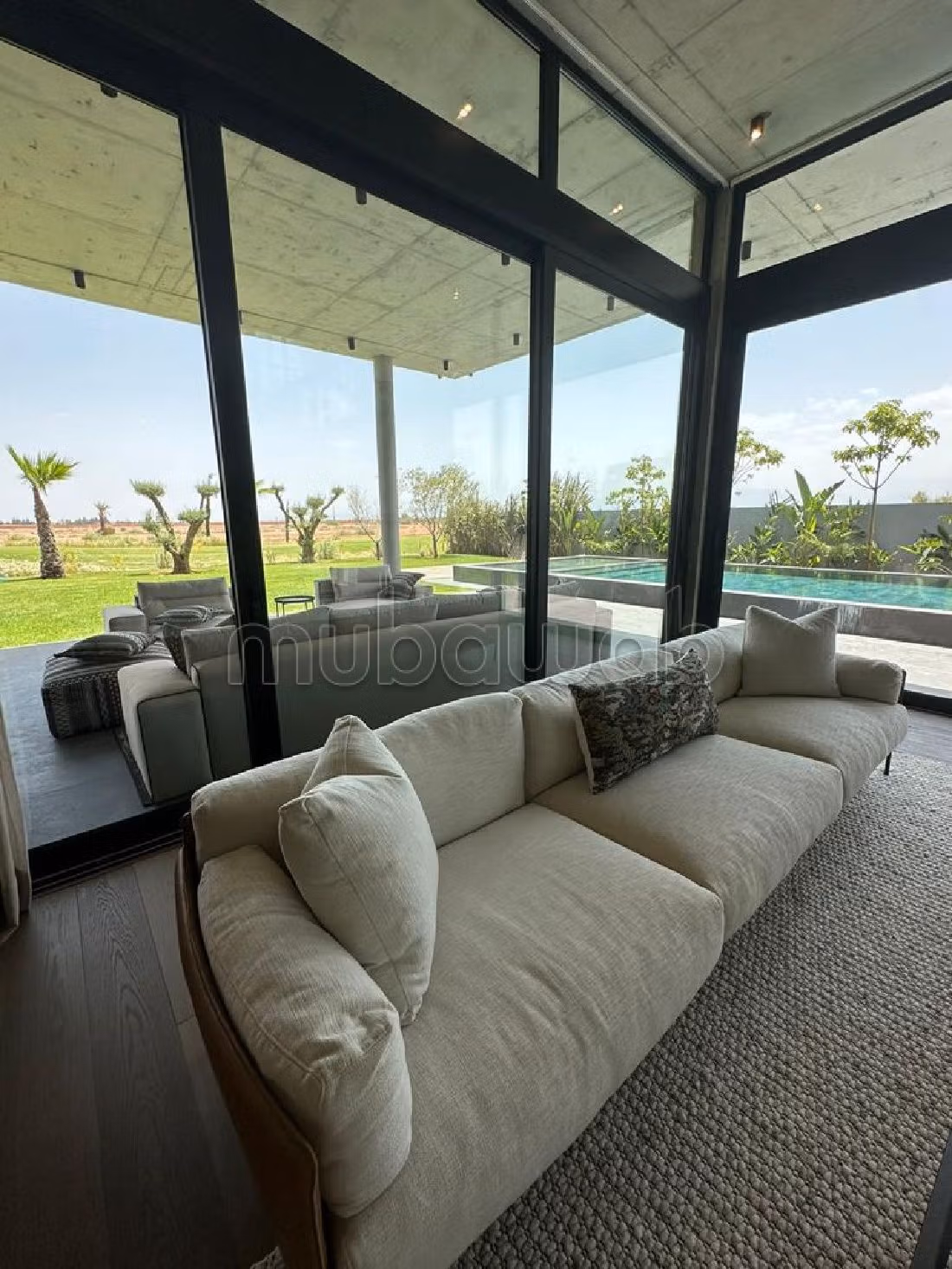 High quality villa for sale in Amelkis. 5 beautiful rooms. Terrace and garden