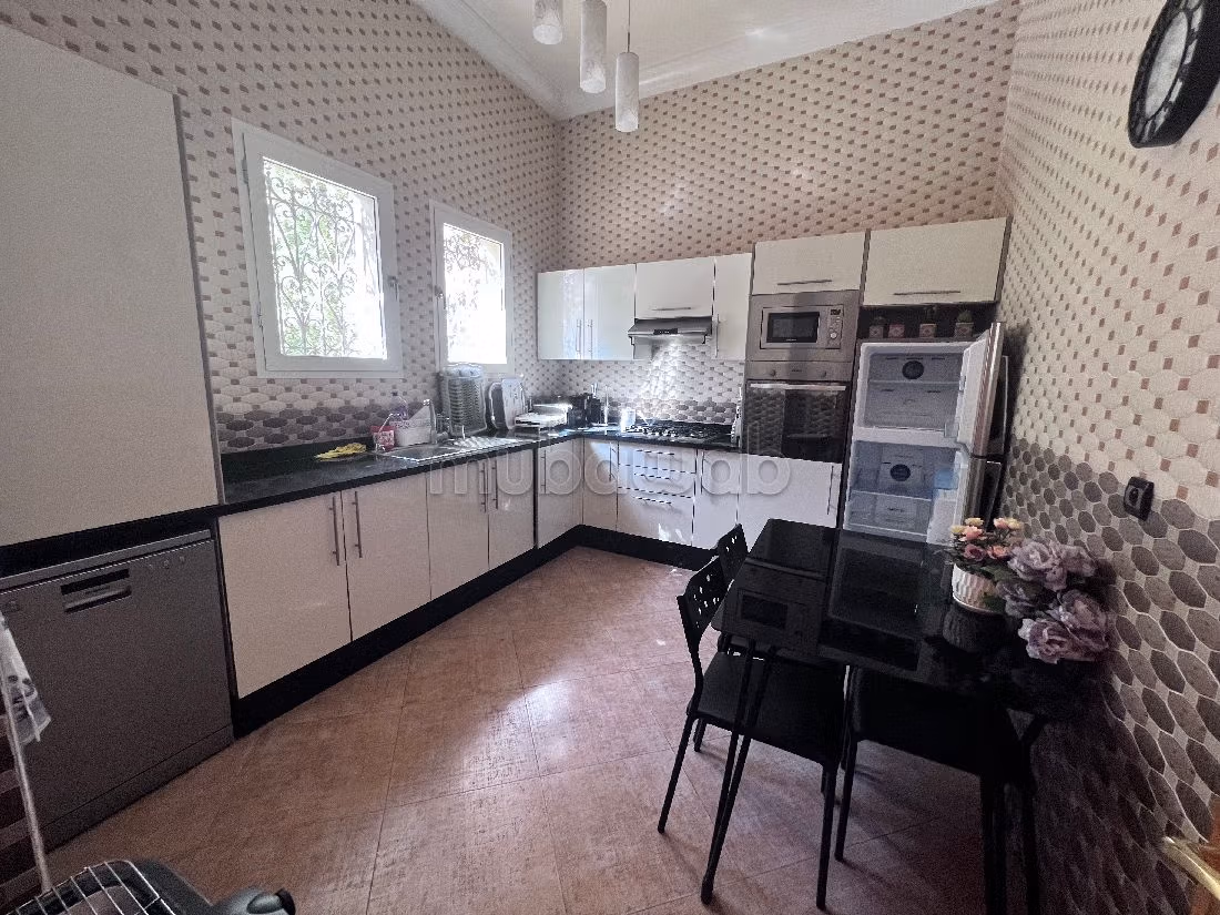 Preciosa villa en alquiler en Les Portes de Marrakech. 7 habitaciones. Completamente amueblado