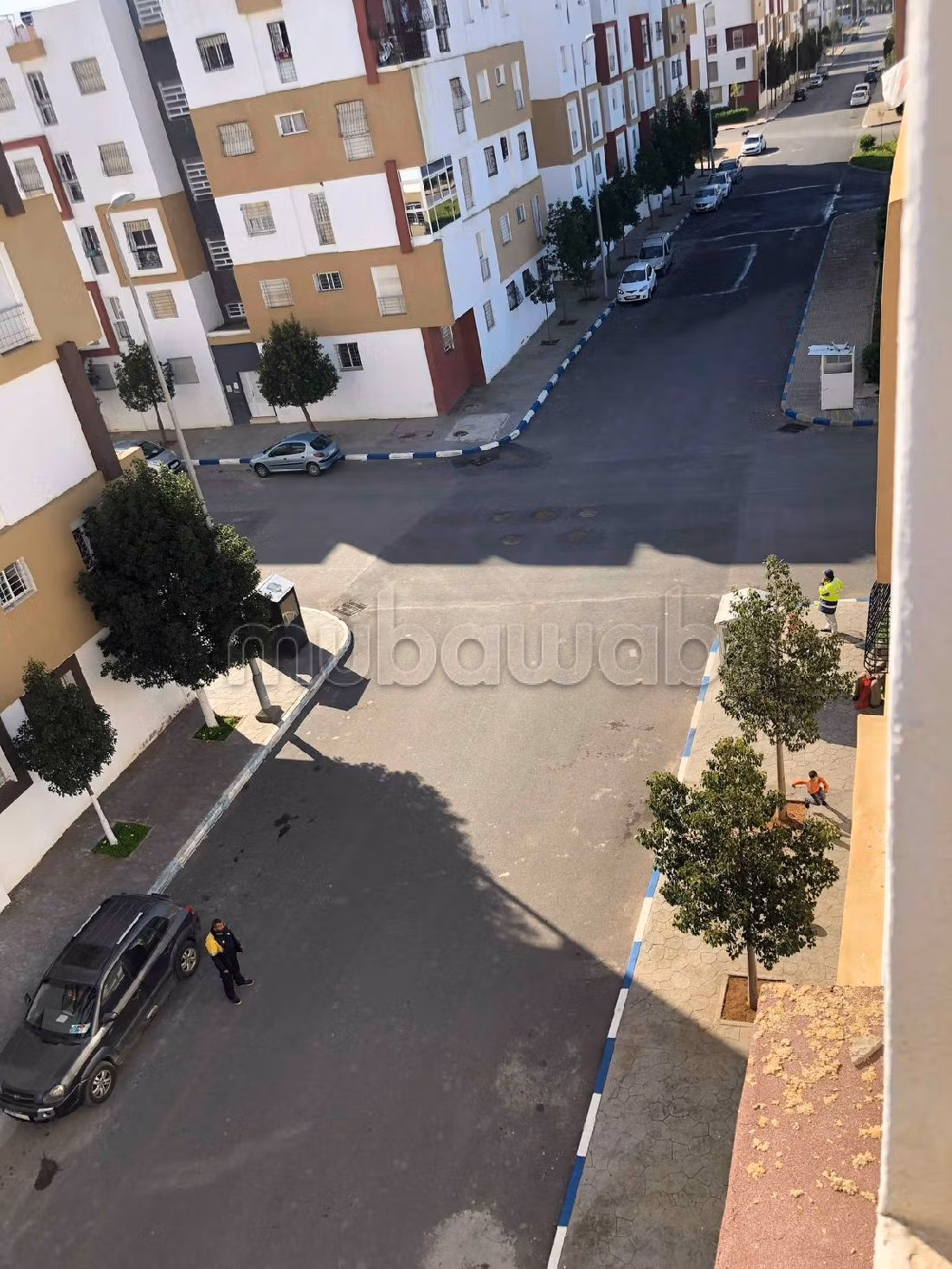 Vendita di uno splendido appartamento a Al Kawtar. 3 ampi locali. Vista sul mare. 
