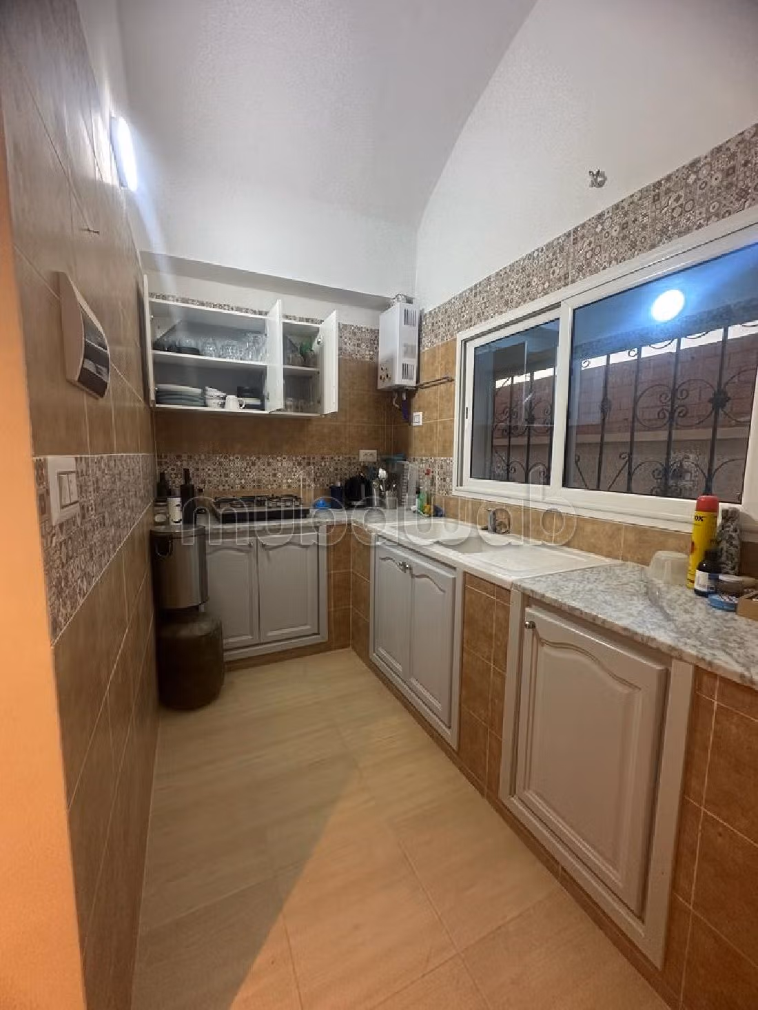 Sale of a lovely apartment. Dimension 100 m². Storage unit