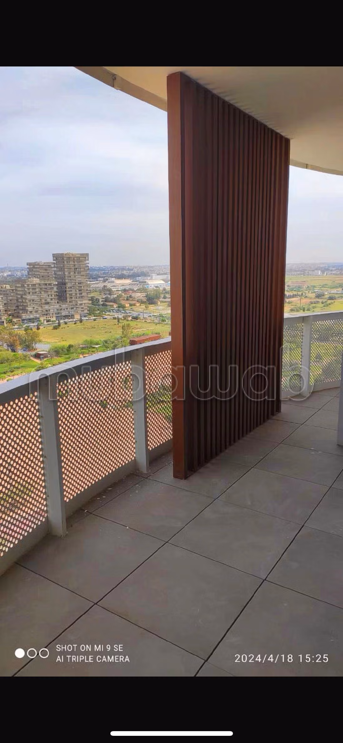 Bel app étage très élevé