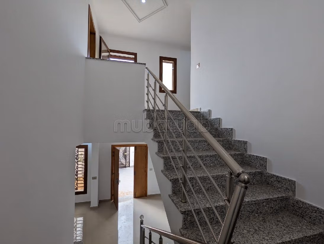 Vendita villa di lusso a Djerba. Superficie 230 m². Giardino e terrazzo. 