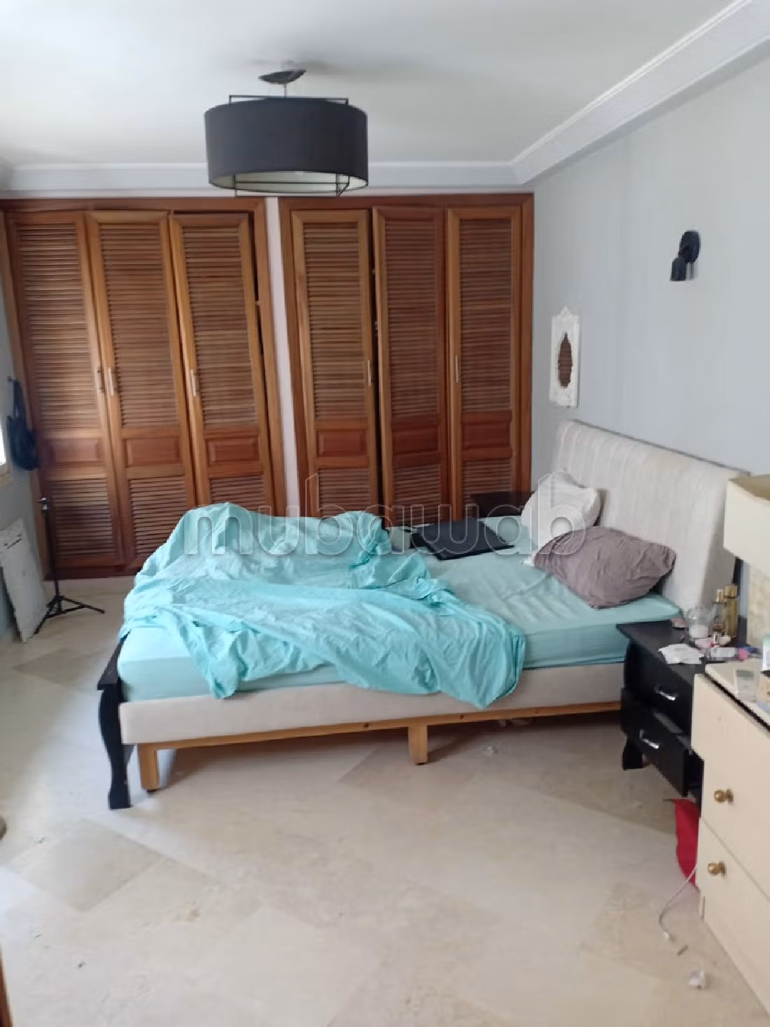 Apartment for sale in Guéliz. 4 lovely rooms. Caretaker service and air conditioning