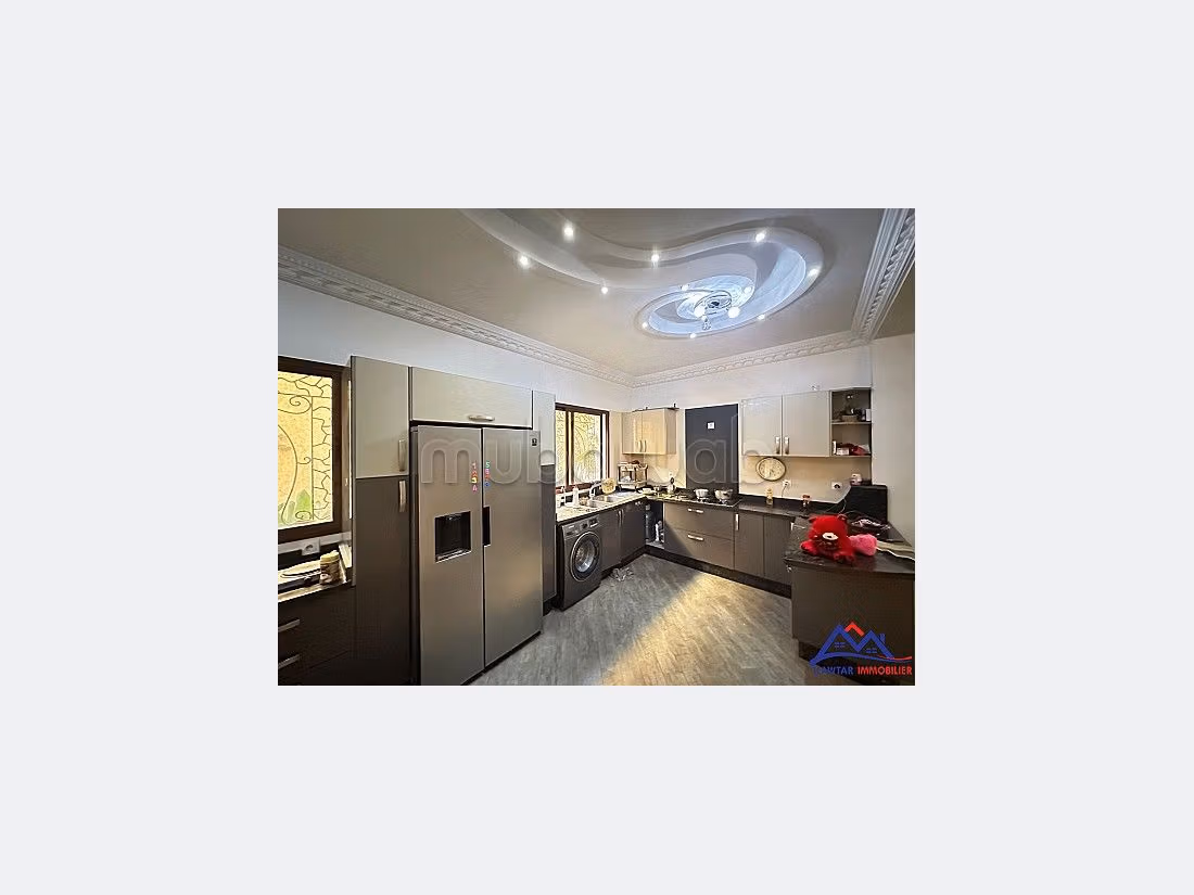 Esplendida villa en venta en Hay Targa. 6 hermosas habitaciones. Seguridad in situ