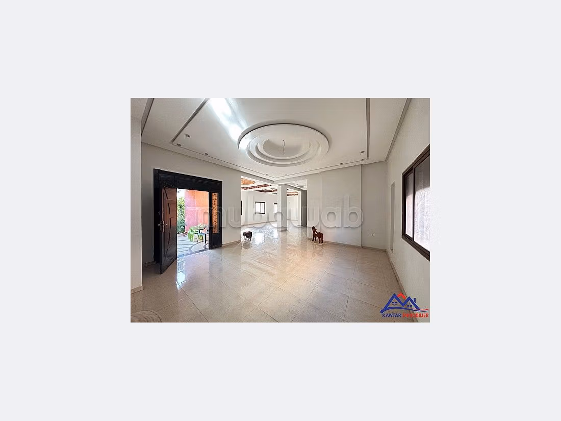 Esplendida villa en venta en Hay Targa. 6 hermosas habitaciones. Seguridad in situ