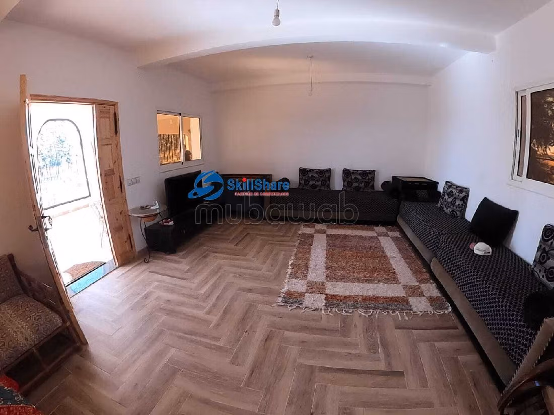 Bella tenuta agricola in vendita a Les chenes. Superficie di 18000 m²