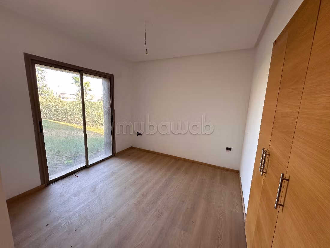 Find an apartment to buy in Agdal. Area 115 m². Satellite dish system and secured residence.