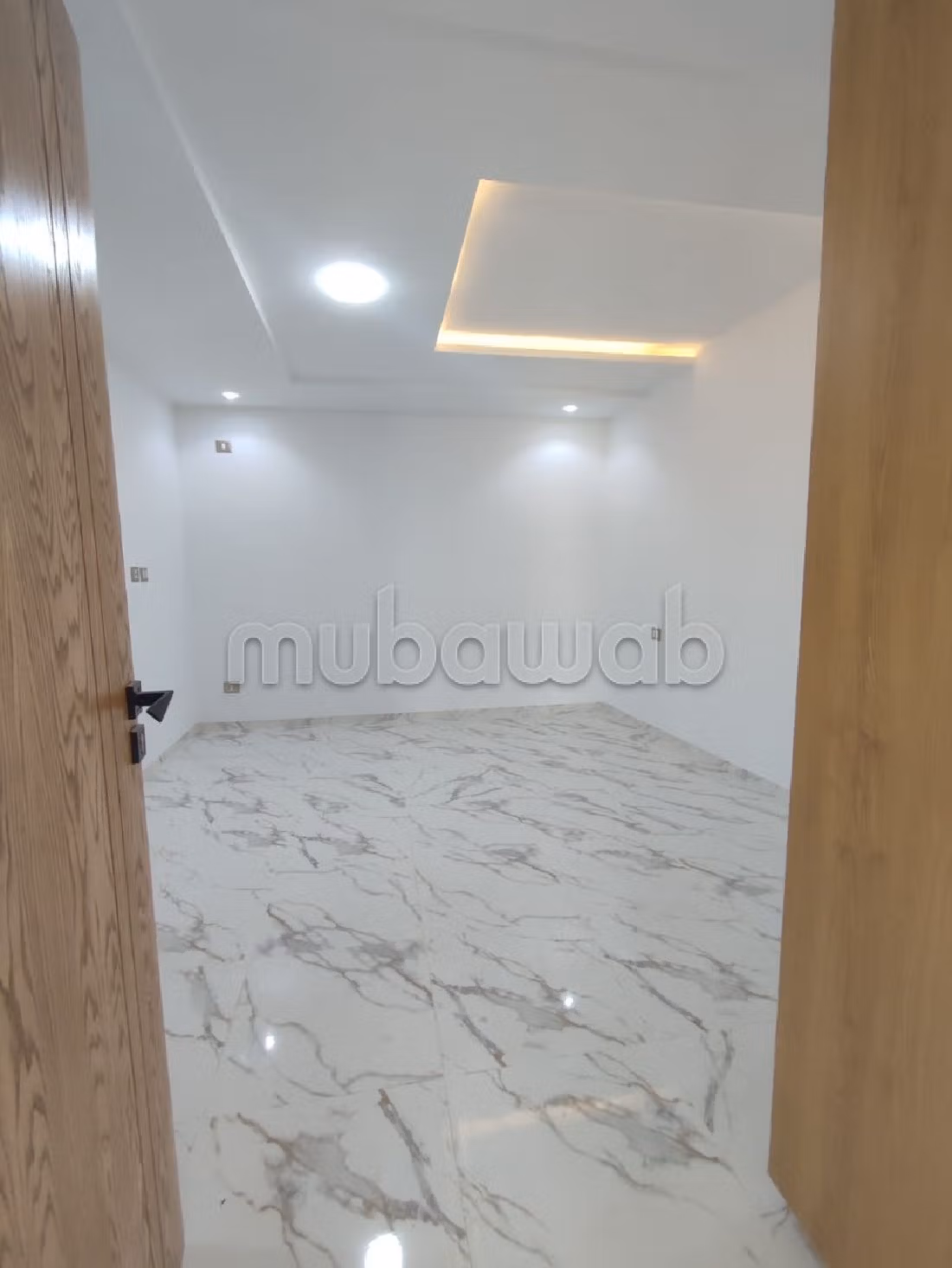 Apartment for sale. 3 comfortable rooms. Exceptional sea view. 