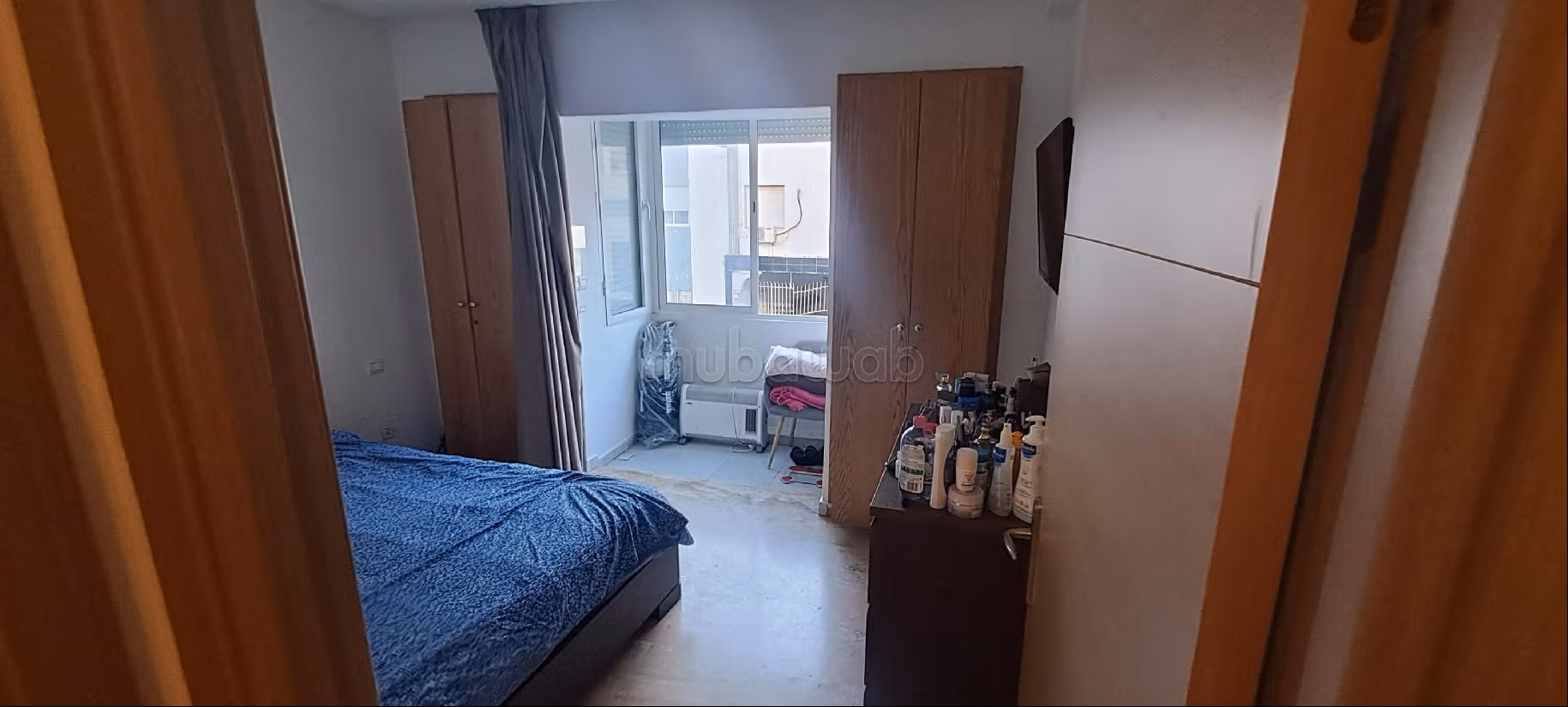 Se vende piso en Laymoune. 3 habitaciones. Con muebles