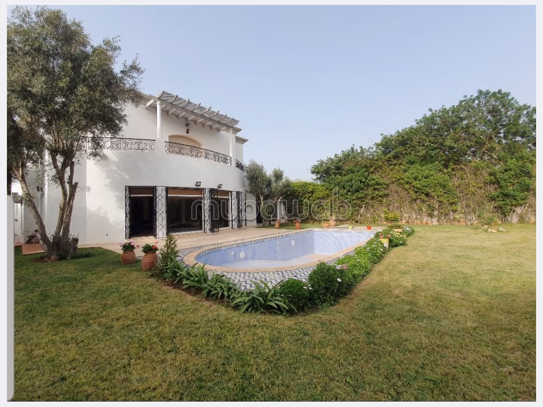 Villa a la location vide à ain Diab 
35000