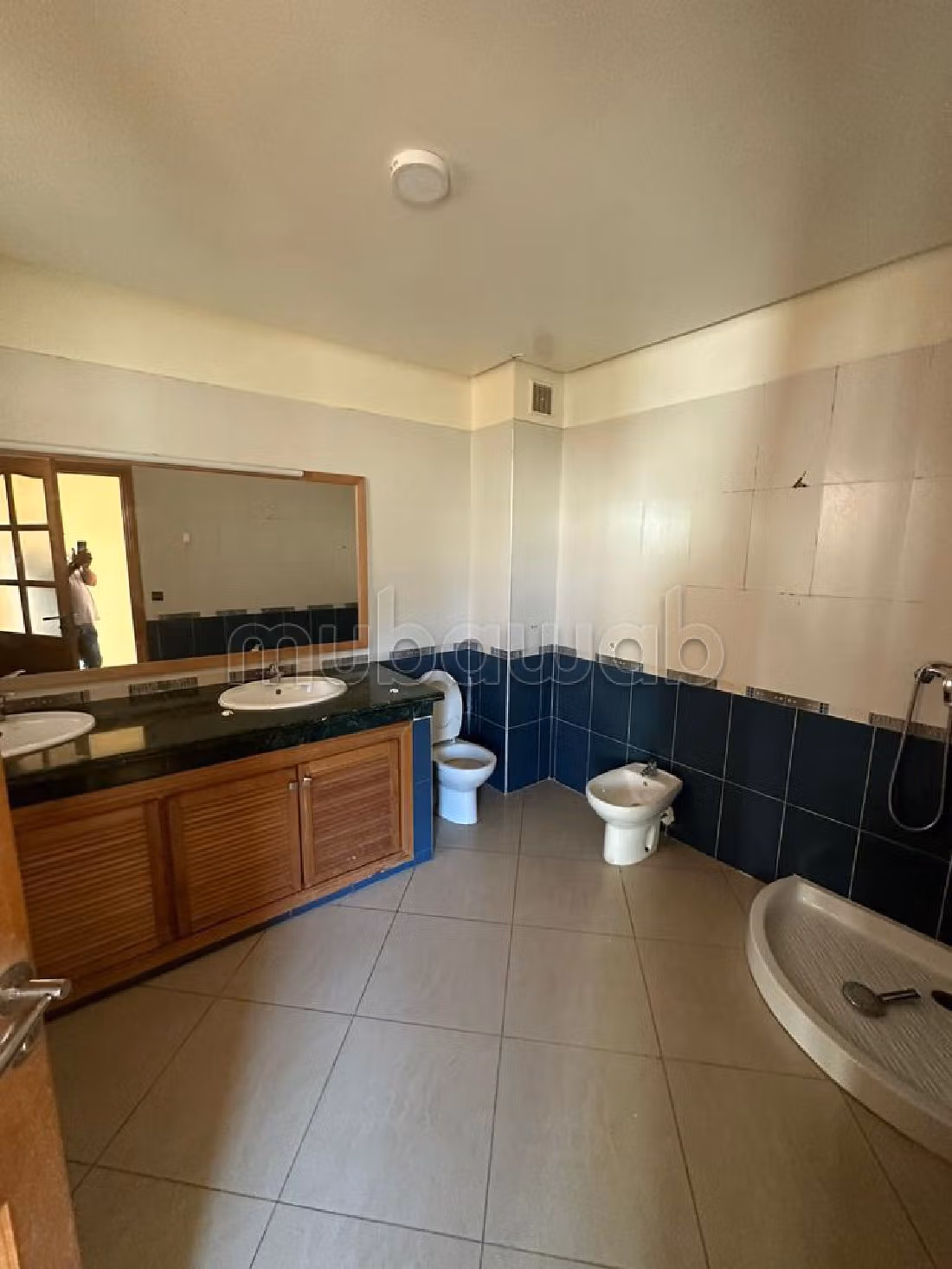 Villa di lusso in vendita a Nassim 2.5 locali spaziosi. Terrazzo e giardino