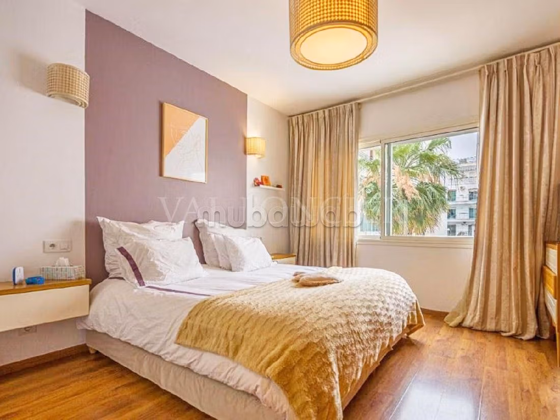 Appartement avec terrasse à louer à Racine Casablanca: 3chambres meublé moderne