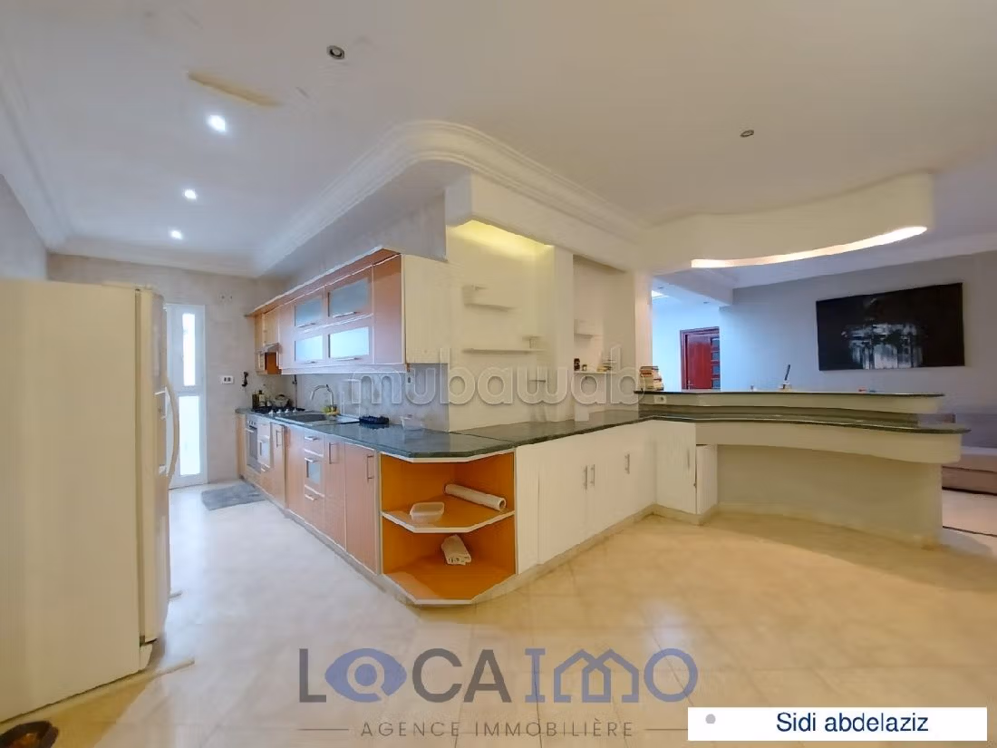 Affitto di un bellissimo appartamento a La Marsa. Superficie di 150 m². Sistema di riscaldamento. 