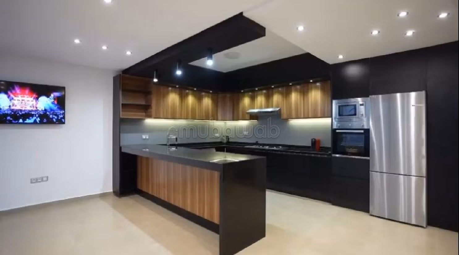 High quality villa for sale in Harhoura. 4 rooms. caretaker and swimming pool. 