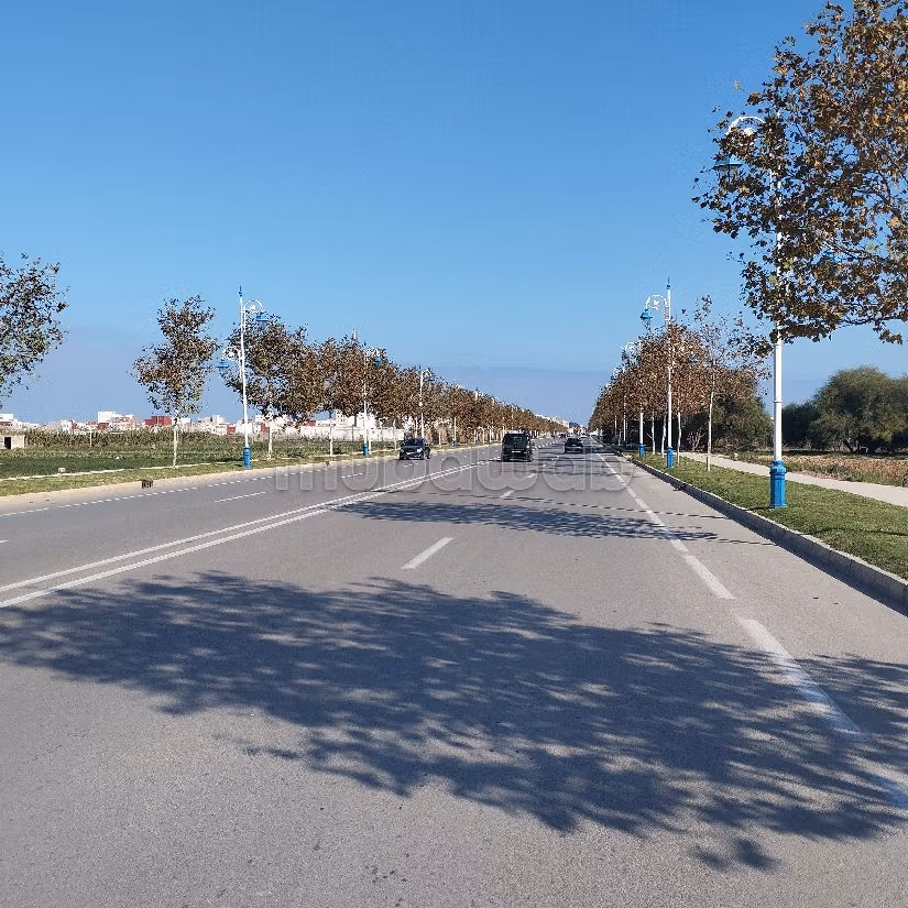 Très beau riad à vendre à Oulad Ali Mansour. Surface totale 1500 m²