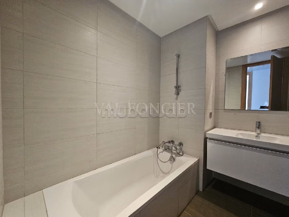 Vente Superbe Appartement 139m2 vue mer Ain Diab, Casablanca