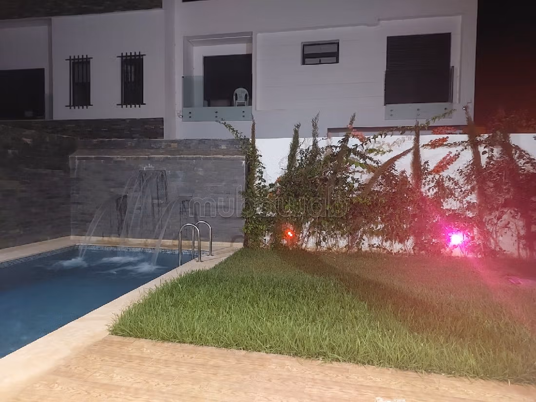 Villa avec piscine à vendre 260m² Dar Bouazza
