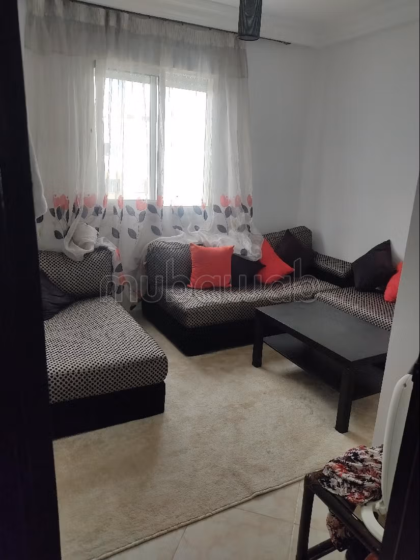 شقة جميلة للبيع ب شاطئ واد الشراط. 3 قطع رائعة. مفروشة.