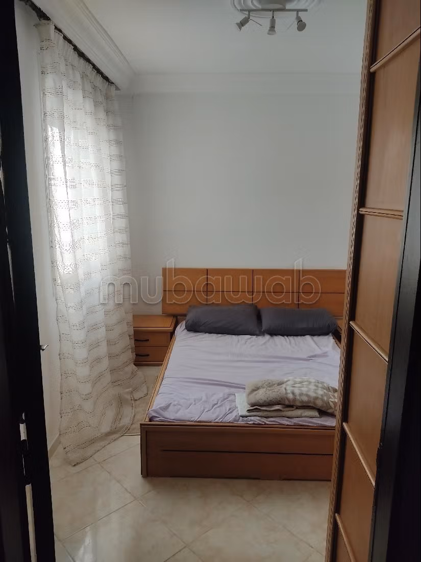 شقة جميلة للبيع ب شاطئ واد الشراط. 3 قطع رائعة. مفروشة.