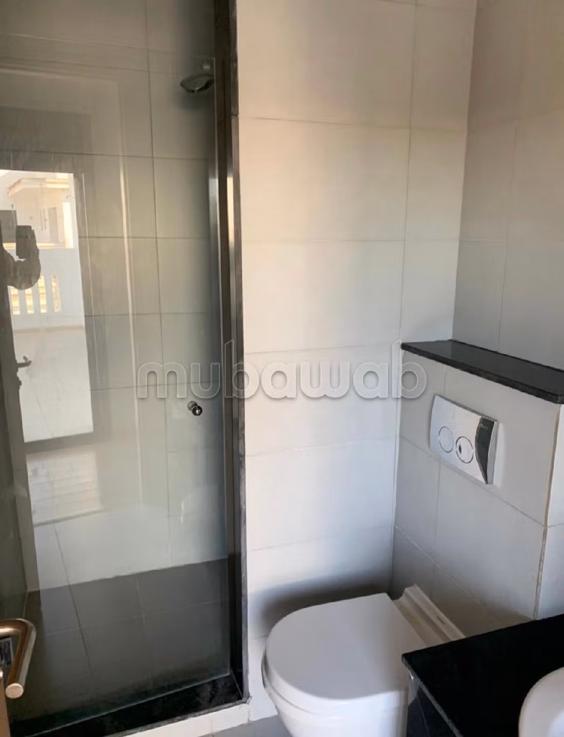 Very nice apartment for rent. 4 large living areas. 