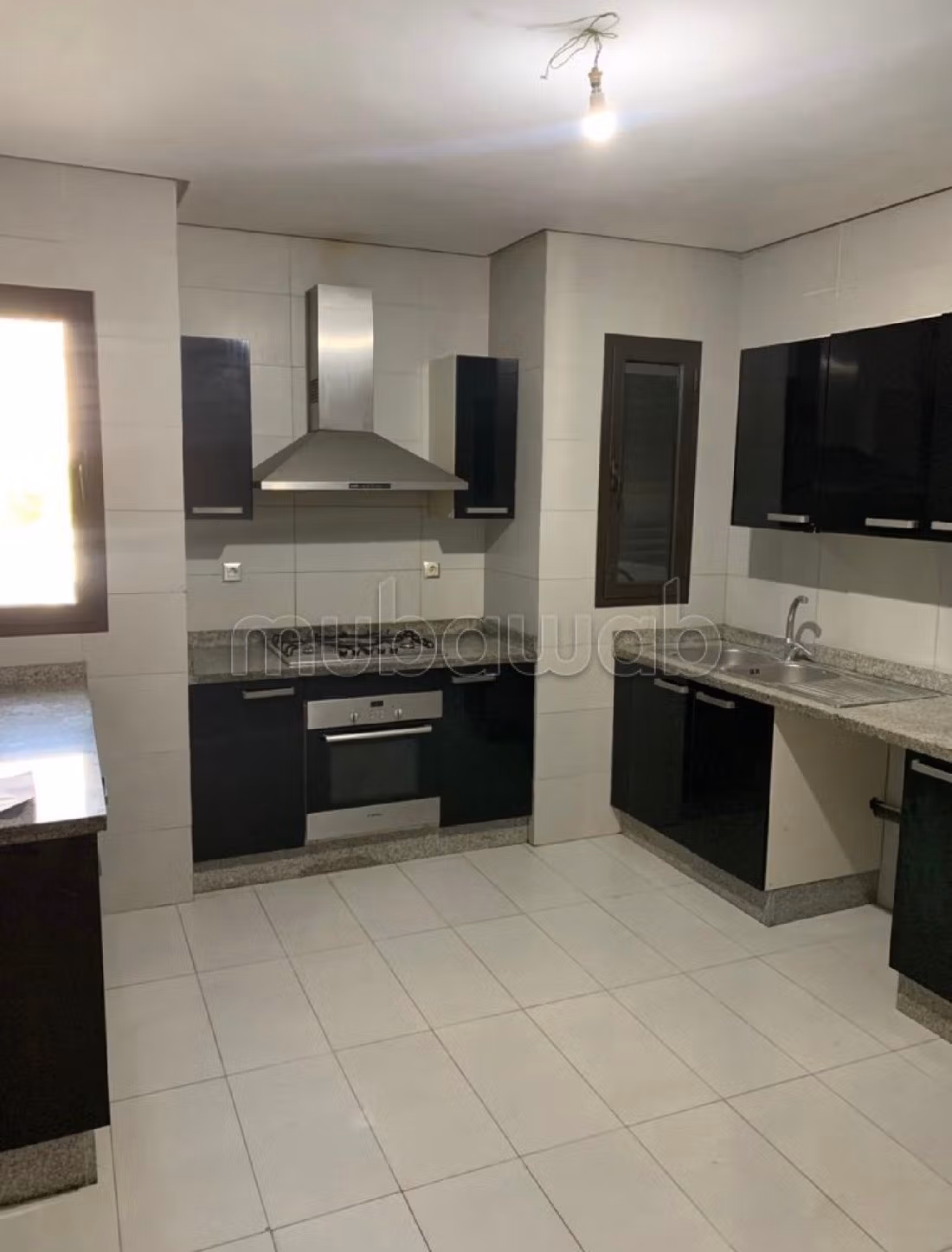 Very nice apartment for rent. 4 large living areas. 