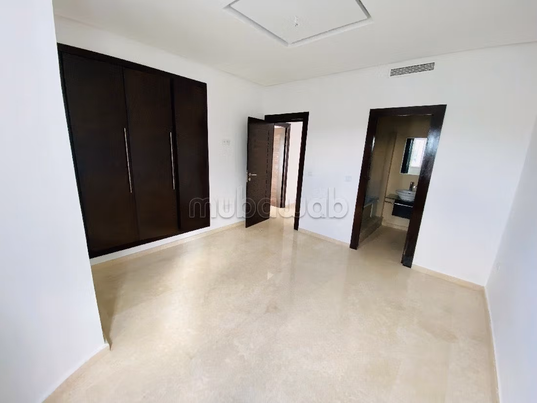 Somptueuse villa à vendre dans une résidence de prestige sécurisée à Californie jbel kbir tanger