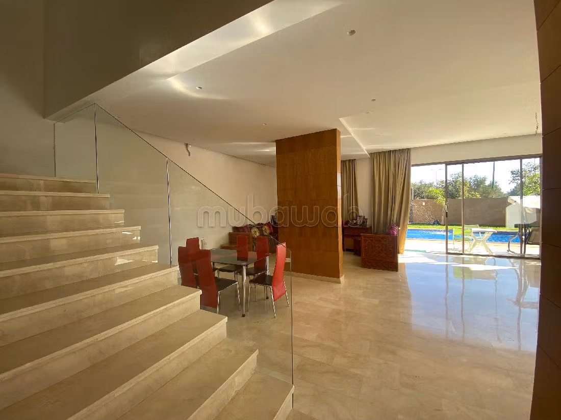 منزل فخم للبيع بطريق الدارالبيضاء. 6 قطع كبيرة. مفروشة