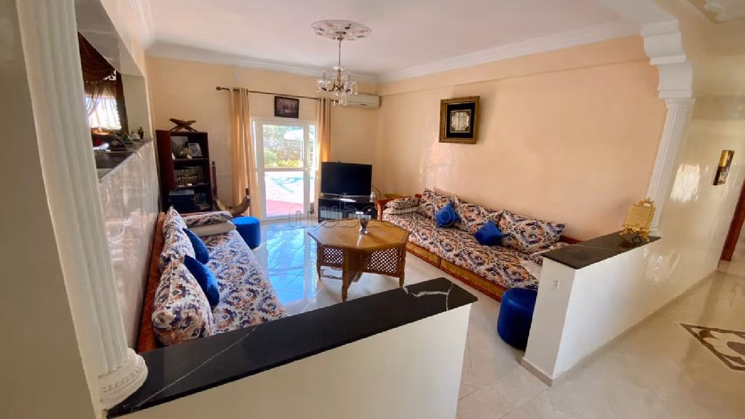 Trova la fattoria ideale a Golf de Benslimane. Superficie totale 10000 m². Garage privato. 