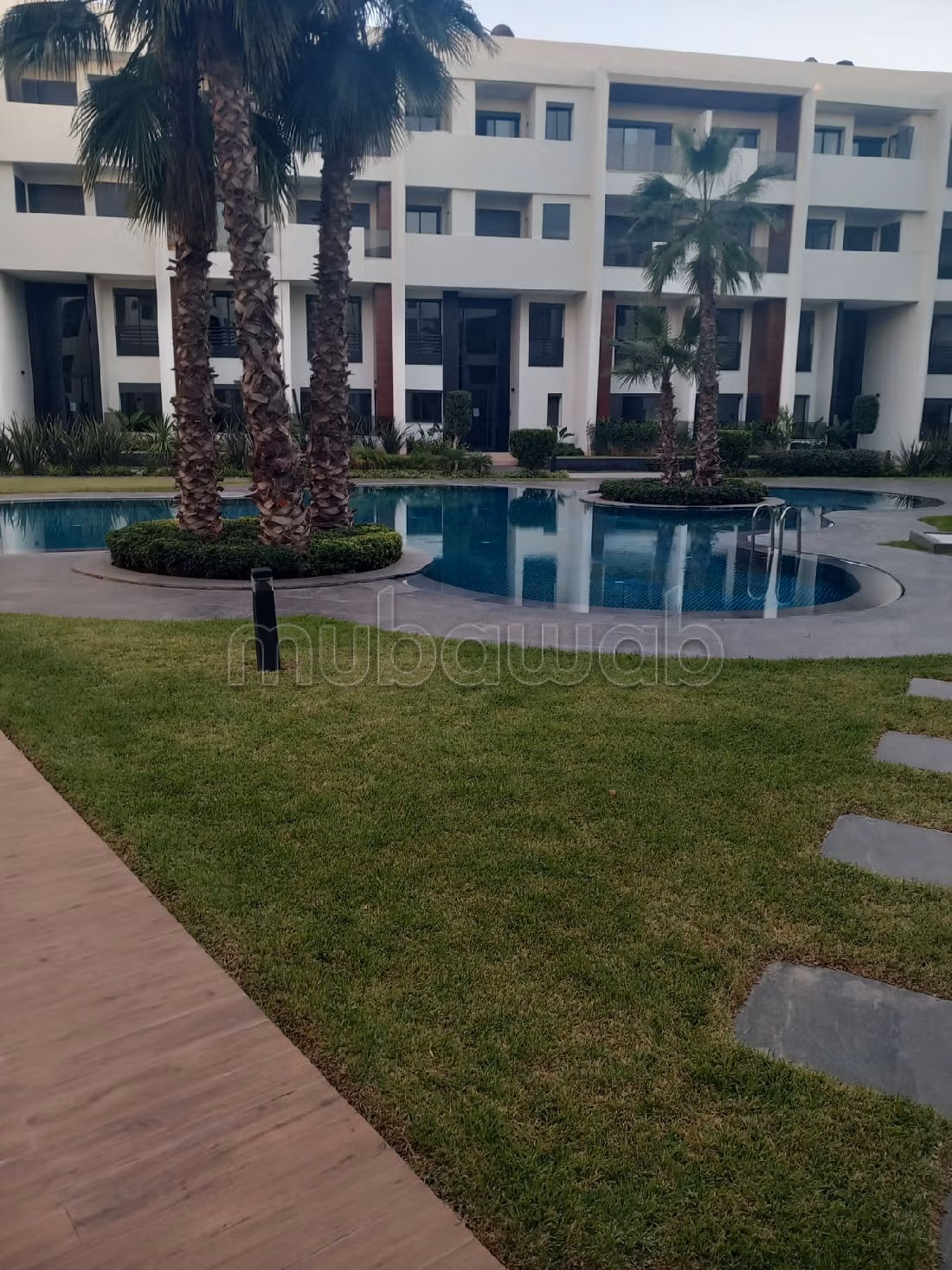 شقة للكراء ببوسكورة. المساحة الإجمالية 109 م². باب متين،إقامة محروسة. 