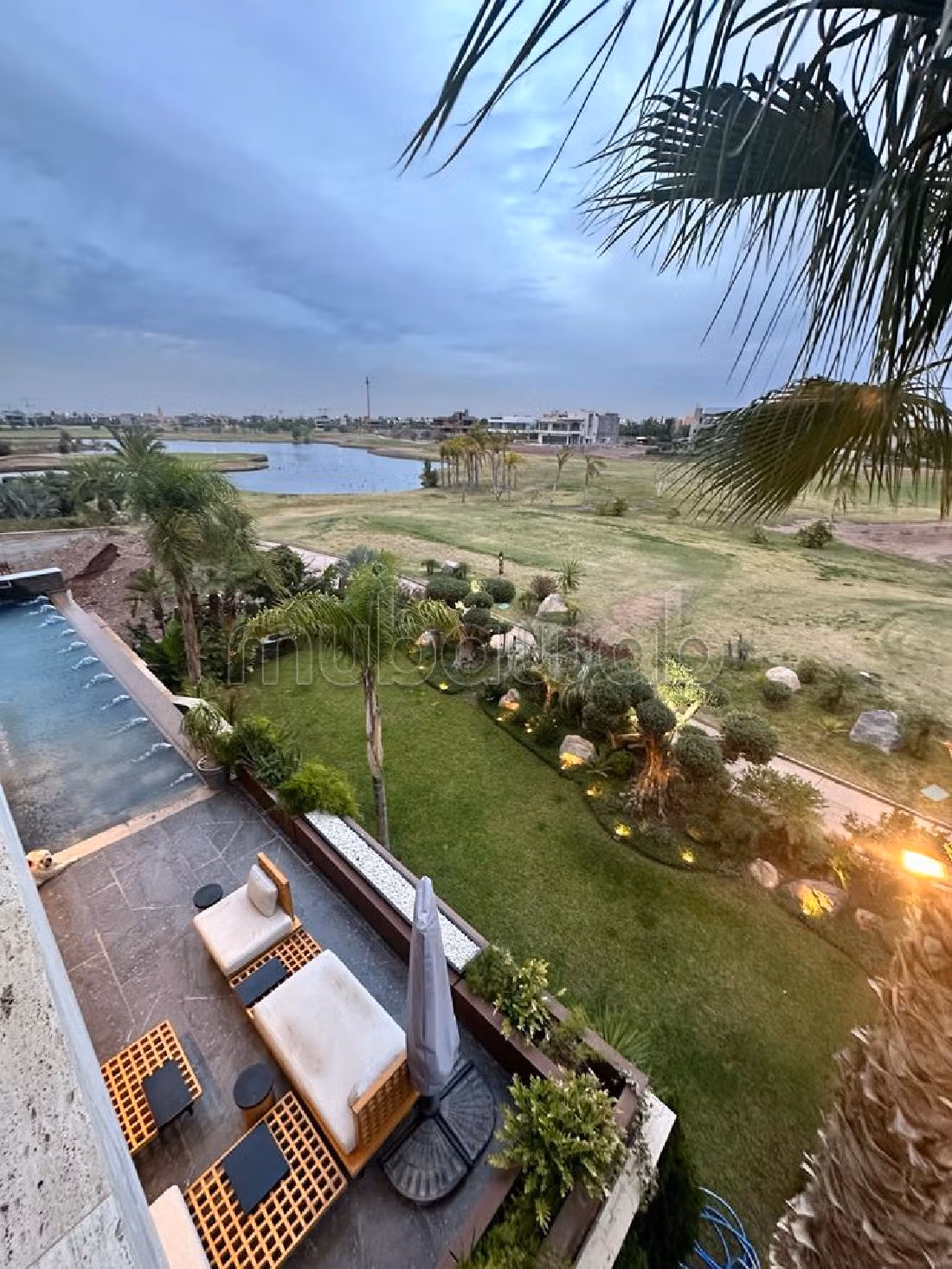 فيلا ممتازة للبيع ب طريق تحناوت. 8 قطع رائعة. مفروشة. 