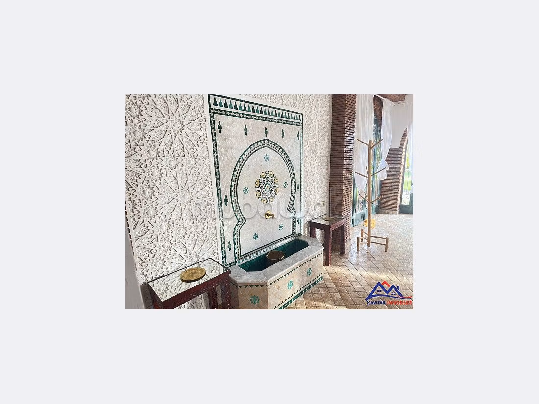 Villa's en luxe woningen om te huren in Route de l'Ourika. Oppervlakte 5000 m². Zwembad