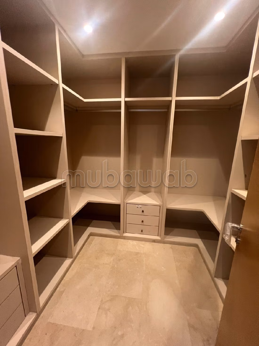 Rez de jardin, 4 chambres au cfc