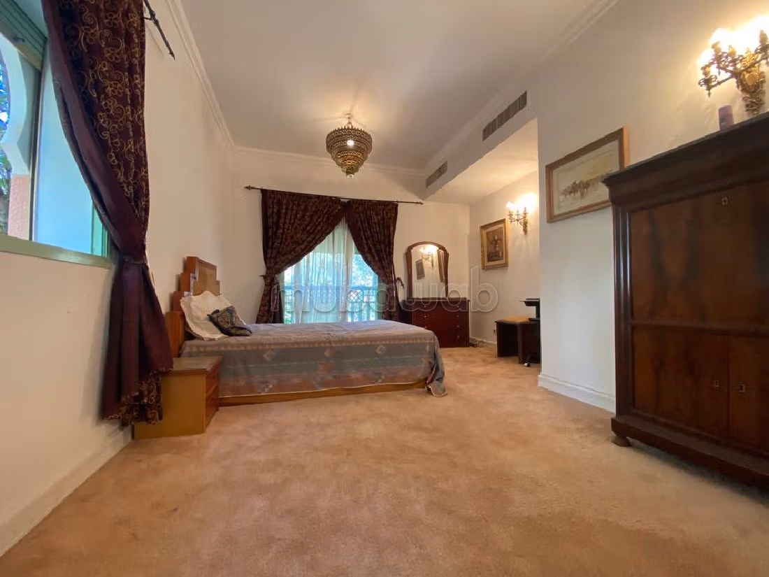 Villa à Rénover à Vendre – Palmeraie Marrakech, Terrain 2000 m², Piscine et Charme Authentique