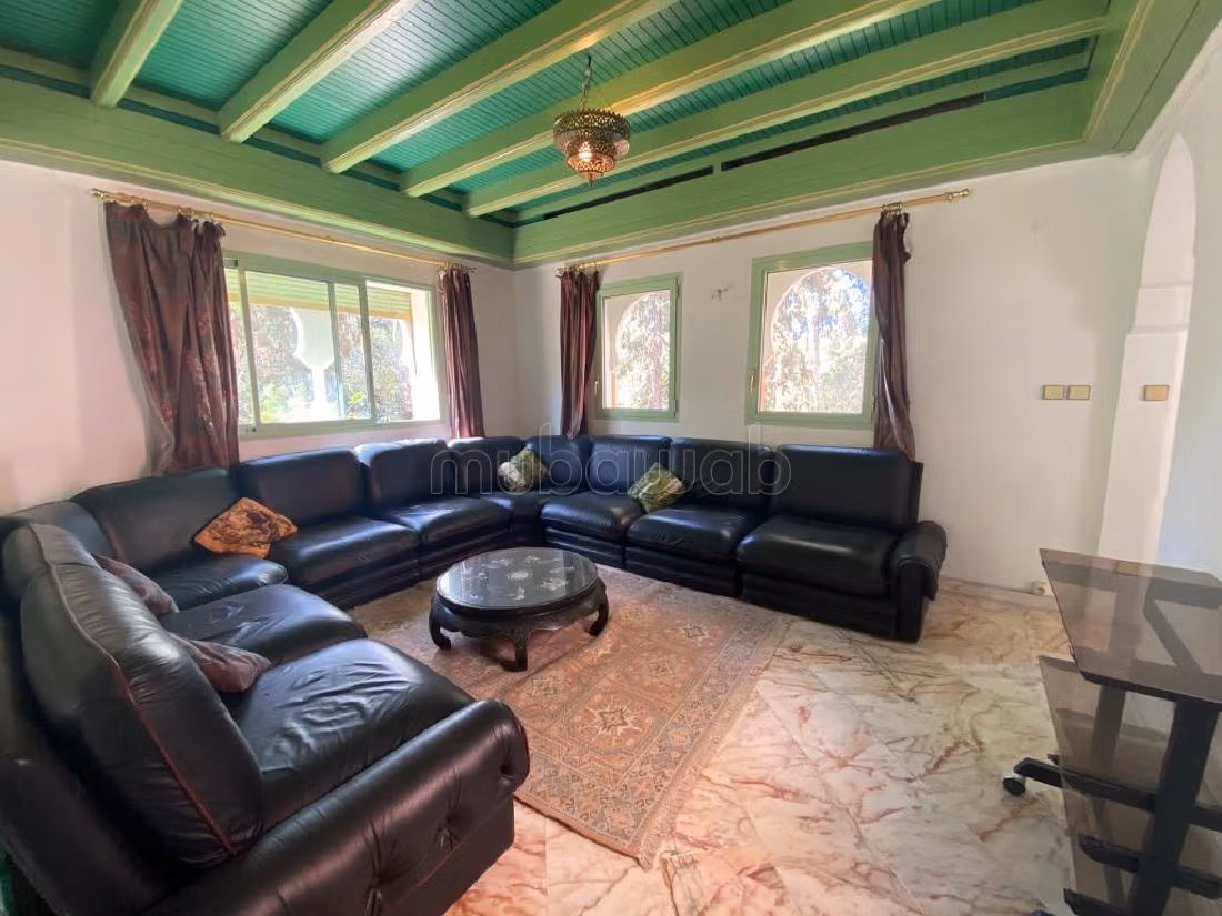 Villa à Rénover à Vendre – Palmeraie Marrakech, Terrain 2000 m², Piscine et Charme Authentique