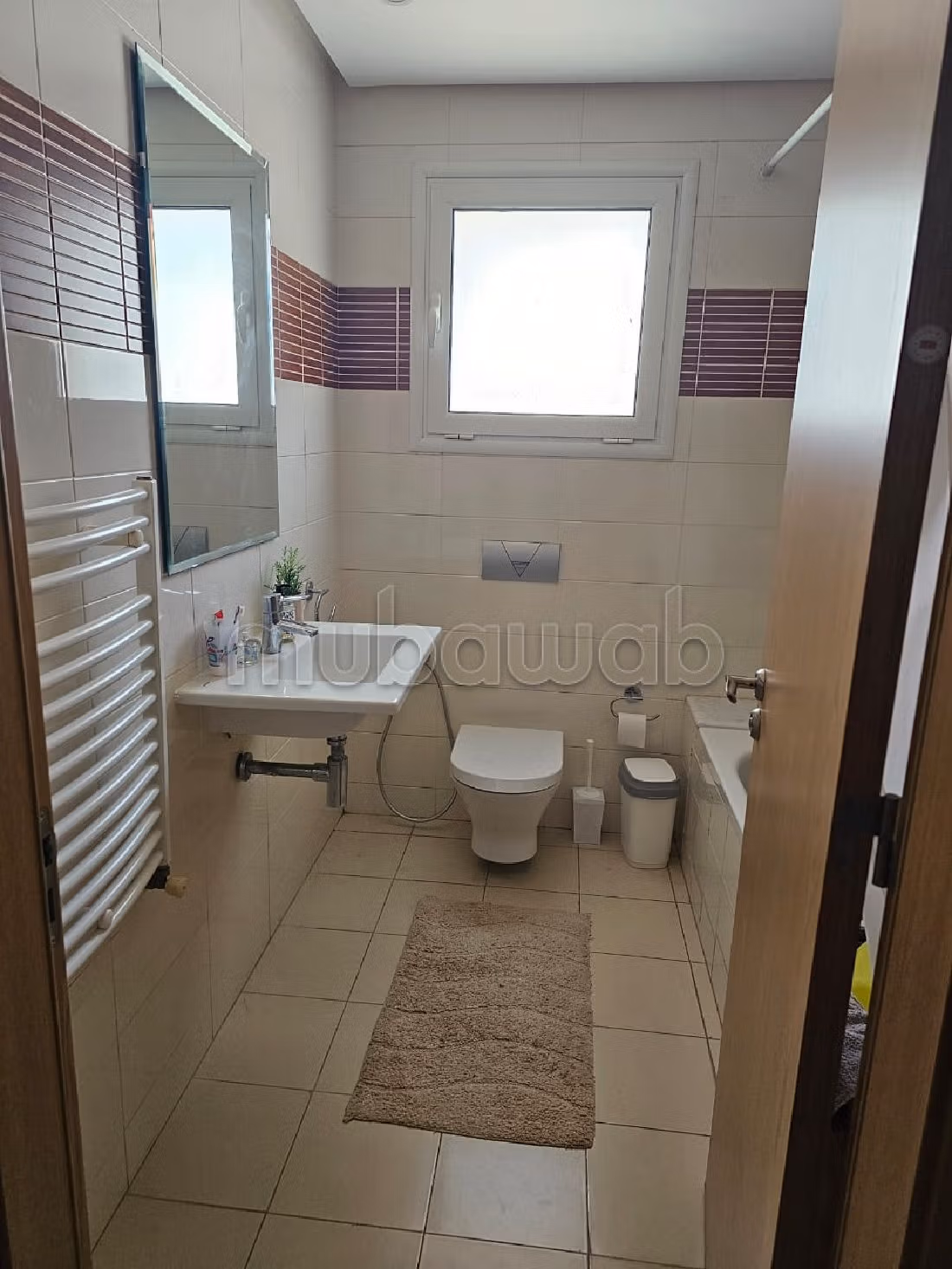 Vendita appartamento a Les Jardins de Carthage. 3 belle camere da letto. Piano cottura con forno integrato. 
