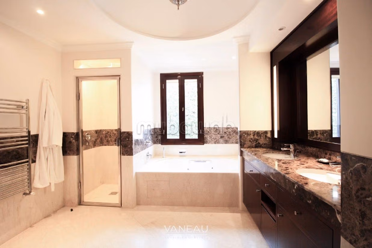 Tanger somptueuse propriété dominant la mer