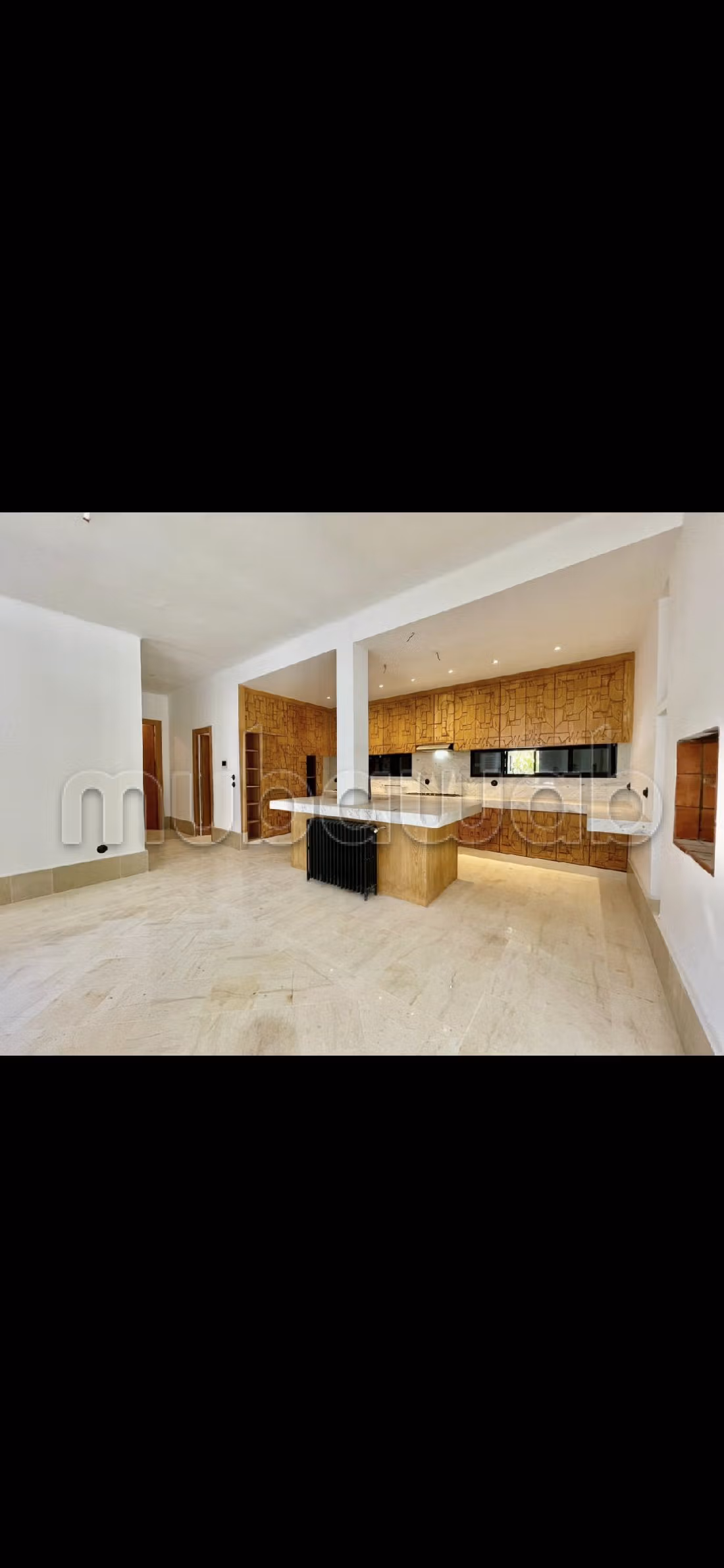 Magnifica casa di lusso in affitto a Carthage. 3 camere da letto. Doppi vetri e riscaldamento. 