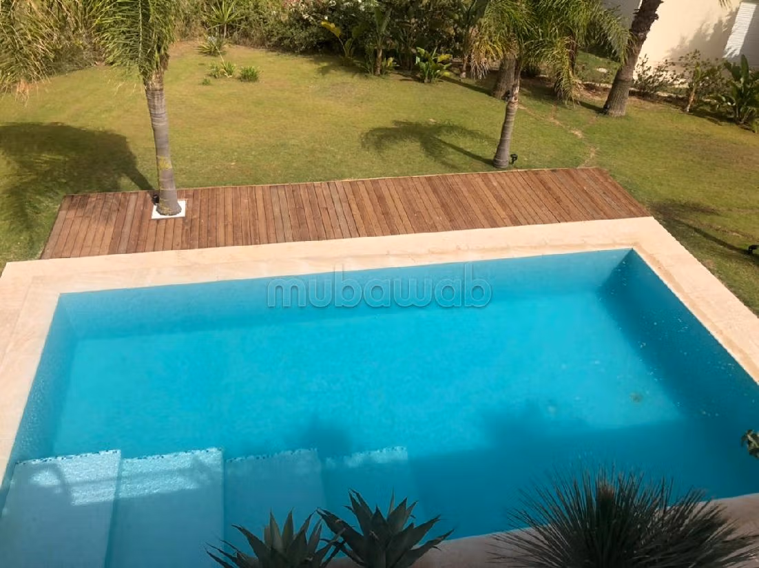 A Louer magnifique Villa Meublée á Gammarth